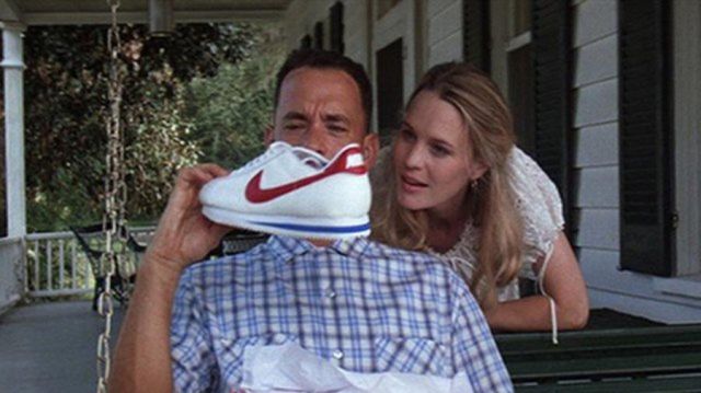 Asumir motor Haz todo con mi poder Nike Cortez de Forrest Gump (Tom Hanks) en Forrest Gump | Spotern