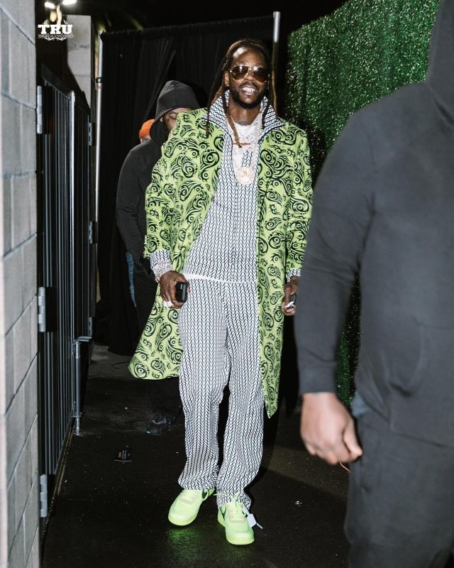 2 chainz nike shoe