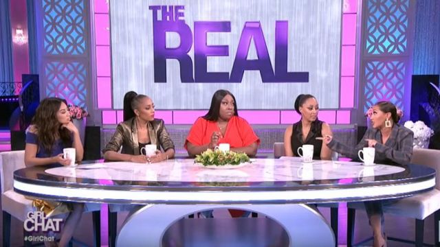 Lini Delilah Tuxe­do Jump­suit worn by Tamera Mowry on The Real January 16, 2020