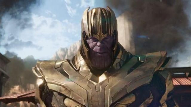 The holding "armor" of Thanos (Josh Brolin) in Avengers : Infinity War
