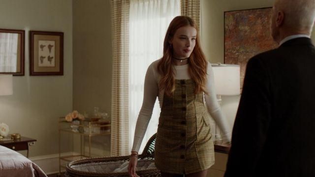 Button Jumper Dress of Kirby Anders (Maddison Brown) in Dynasty (S02E09)
