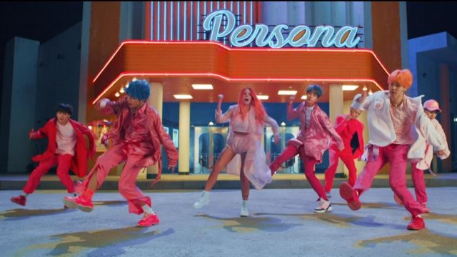Gucci Pink Ry­thon Sneak­ers worn by Kim Taehyung in BTS (방탄소년단) '작은 것들을 위한 시 (Boy With Luv) feat. Halsey' Official MV