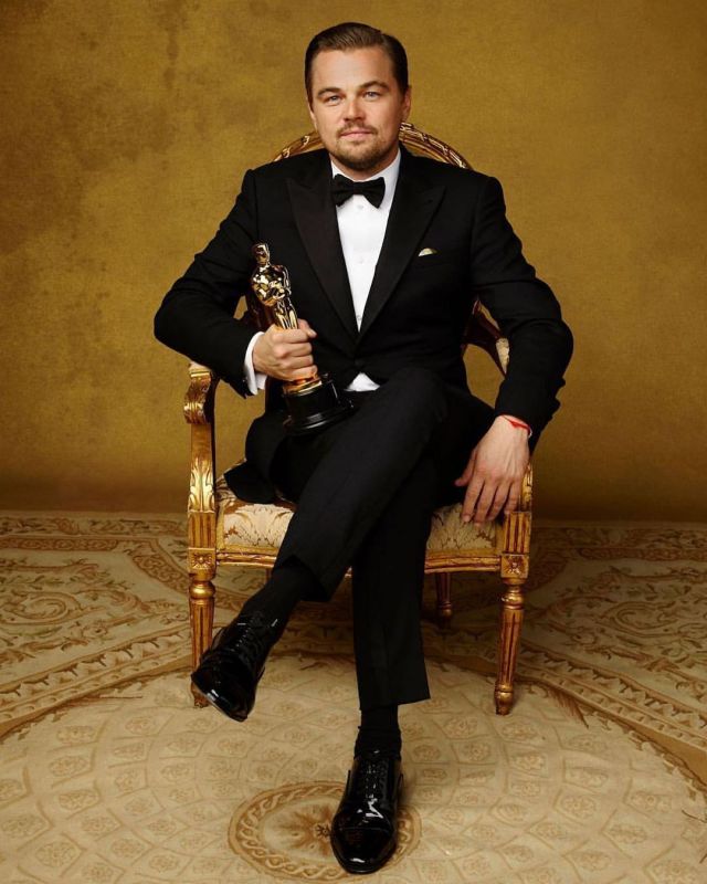 Jimmy Choo Falcon Oxfords worn by  Leonardo Dicaprio Screen Actors Guild Awards January 19, 2020
