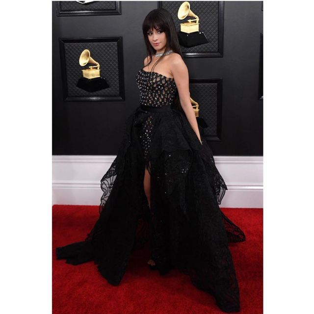 Versace Noir Sandales à Plateforme de Camila Cabello sur l'Instagram account @camila_cabello 27 janvier 2020