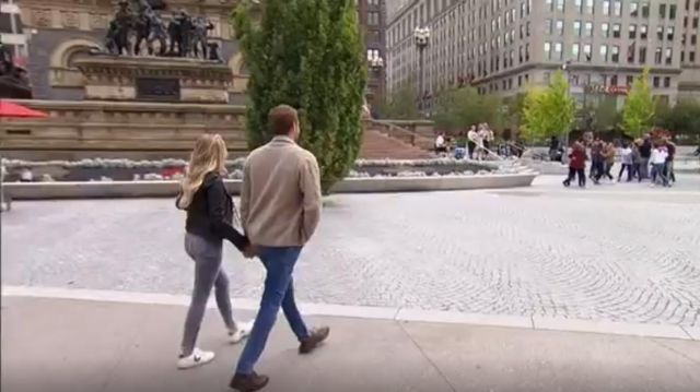 Grey zipper ankle jeans worn by Kelsey W. in The Bachelor Season 24 Episode 4