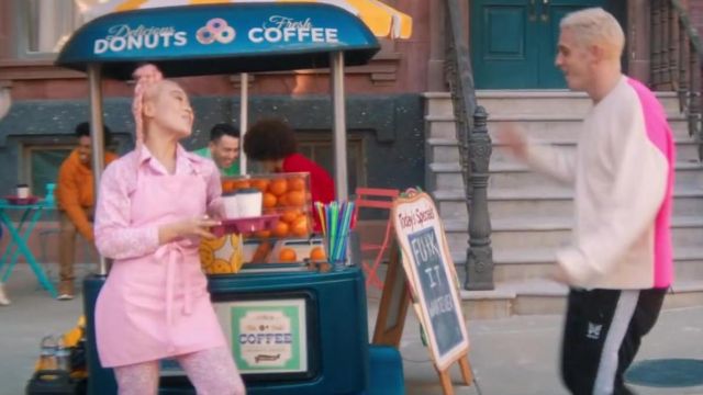 Pink apron in Lauv - Tattoos Together [Official Video]