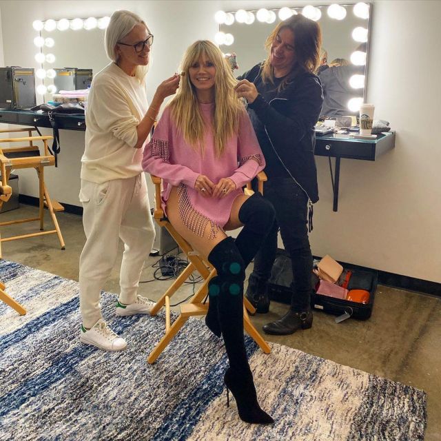 Le pull rose à strass de Heidi Klum sur le compte Instagram de @heidiklum