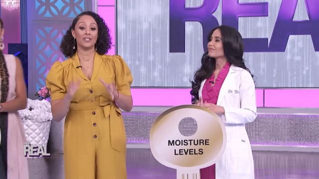 C/meo la Combinaison Jaune porté par Tamera Mowry sur Le Réel (2013) 30 janvier 2020