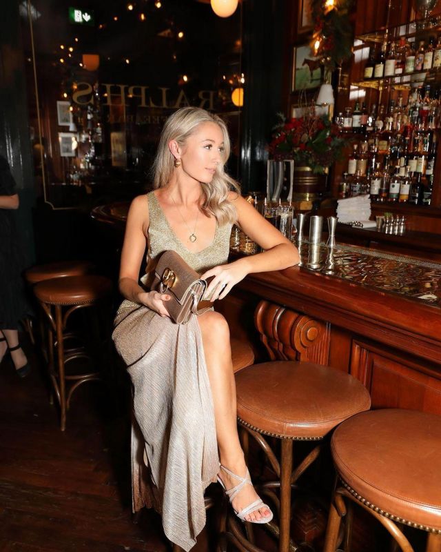 Ted Baker Heeled San­dals of Josie on the Instagram account @josieldn