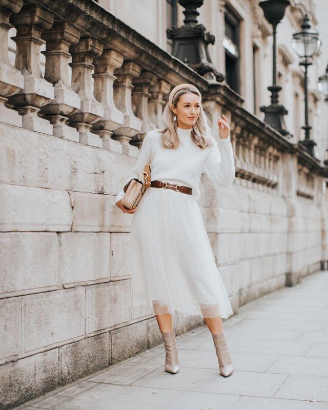 Lay­ered Bal­let Skirt of Josie on the Instagram account @josieldn