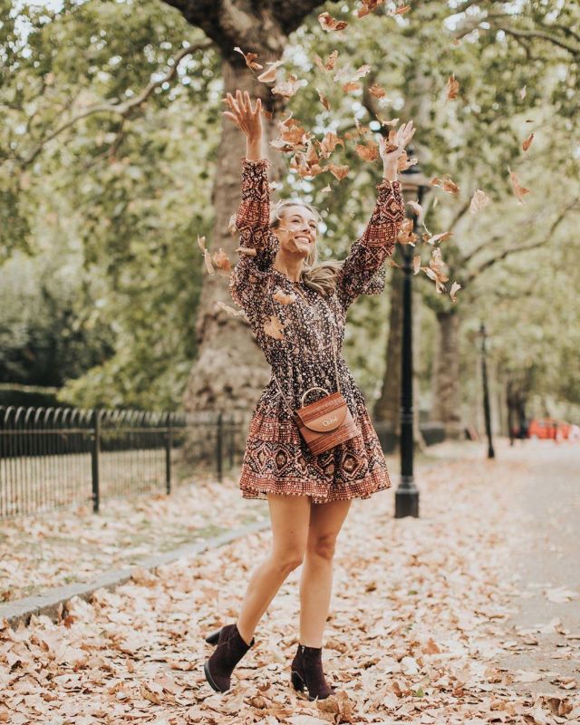 Grenat Bottes de Josie sur l'Instagram account @josieldn