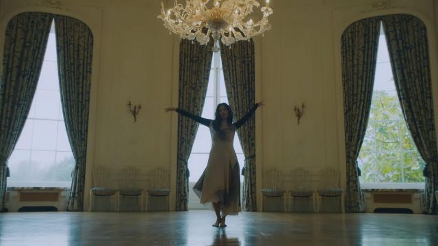 Beige Silk Moon Scarves Long Dress worn by Jennie Kim in the YouTube video JENNIE - 'SOLO' M/V