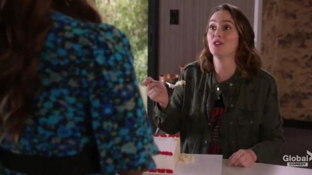 Graphic Tee with "Super Loved" Graphic worn by Angie D'Amato (Leighton Meester) in Single Parents Season 2 Episode 14