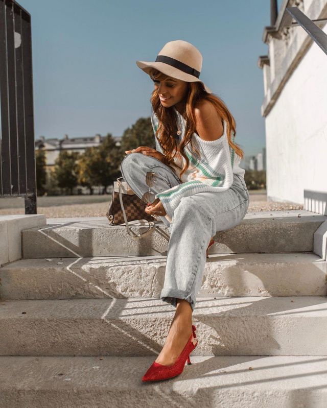 Sling Back Heels of Nimi on the Instagram account @nimiblackwell