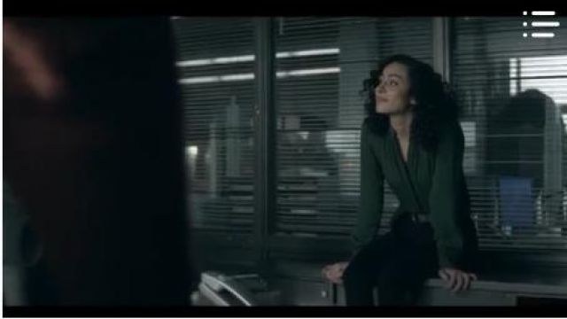 Blusa Verde usada por Dani Powell (Aurora Perrineau) en Prodigal Son Temporada 1 Episodio 13