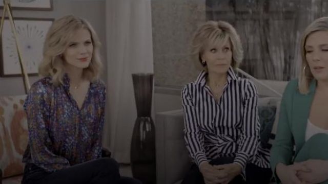 Blue & Multicolor Floral Print Blouse worn by Mallory Hanson (Brooklyn Decker) in Grace and Frankie Season 6 Episode 10