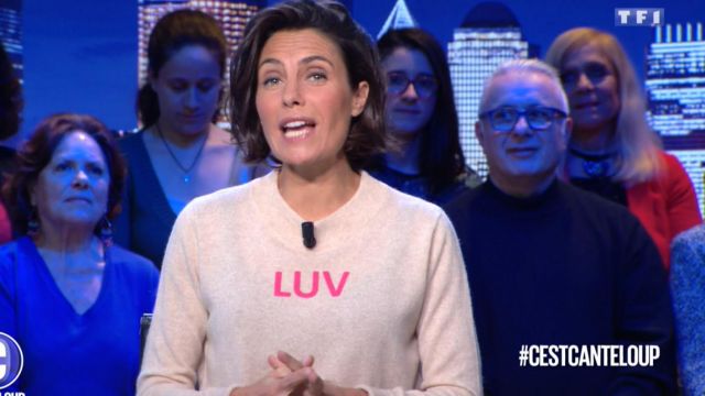 The sweater luv of Alessandra Sublet's in It is Canteloup 07 02 2020