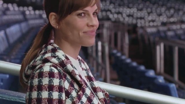 Earring pearl Holly (Hilary Swank) in P.S. : I Love You