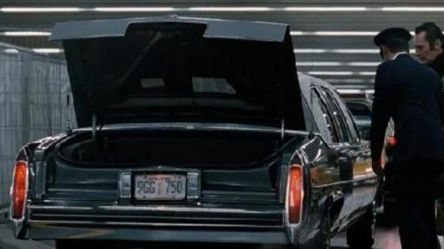 The limousine cadillac of Gilles Lellouche in The French