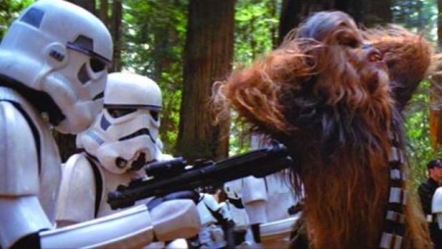 Pistola Blaster E11 de Stormtrooper en Star Wars Episodio VI - El Retorno del Jedi