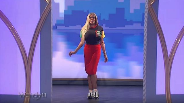 Gabrielle Union Pull over Rouge Jupe portée par Wendy Williams sur Le Wendy Williams Show le 6 février 2020