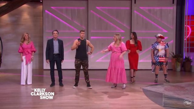 Nicholas Pink Mi­di Dress worn by Kelly Clarkson on The Kelly Clarkson Show February 7, 2020