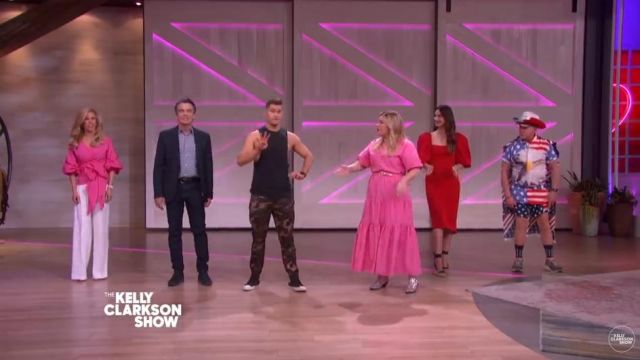 Johanna ortiz Red Puff Sleeve Dress worn by Kelly Clarkson on The Kelly Clarkson Show February 7, 2020