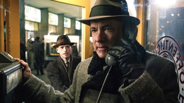 Sombrero marrón de James B. Donovan (Tom Hanks) en Bridge of Spies