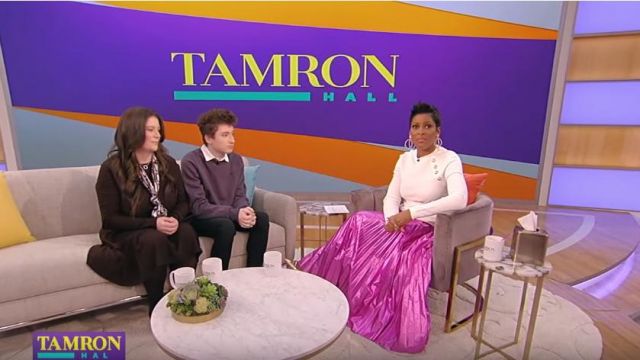Christopher kane Pleat­ed High-rise Skirt worn by Tamron Hall on The Tamron Hall Show February 17, 2020