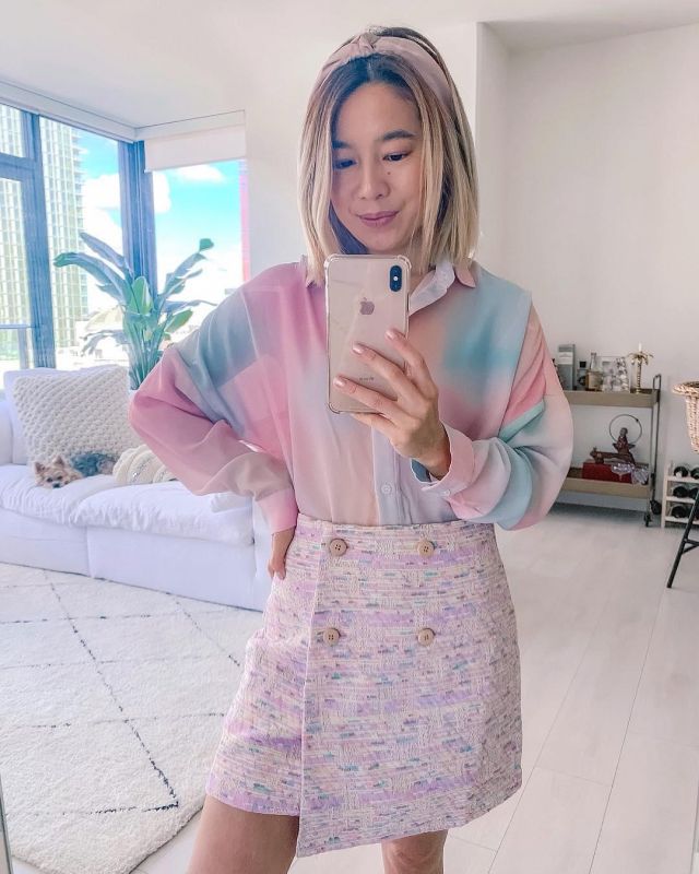 But­ton Up Shirt of Stephanie on the Instagram account @stephaniehlam