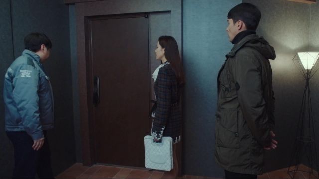 Veste à capuchon porté par Lee Jung-Hyeok (Hyun Bin) dans Crash à l'Atterrissage sur Vous de l'Épisode 11
