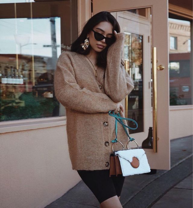 Le Specs Cat Eye Sun­glasse of Janice Joostema on the Instagram account @janicejoostemaa