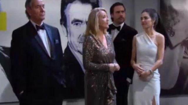 Badgley mischka Or Ceinturée Robe à Paillettes porté par Nikki Reed Newman (Melody Thomas Scott) comme on le voit sur les Jeunes et Les Agités du 19 février 2020