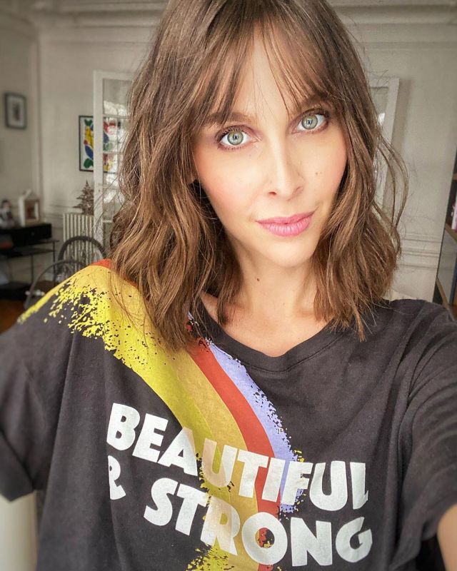 Le t-shirt Beautiful & strong de Ophélie Meunier sur le compte Instagram de @opheliemeunier
