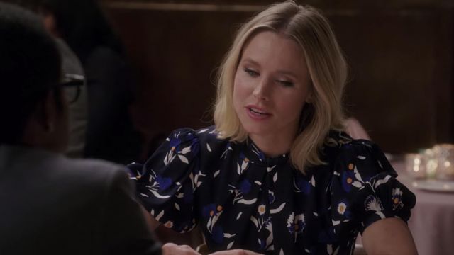 Dress worn in the restaurant in Paris by Eleanor Shellstrop (Kristen Bell) as seen in The Good Place (Season 4 Episode 13)
