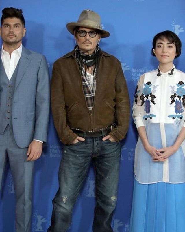 Levi’s Vintage Menlo Leather Jacket worn by Johnny Depp Minimata Press Conference February 21, 2020