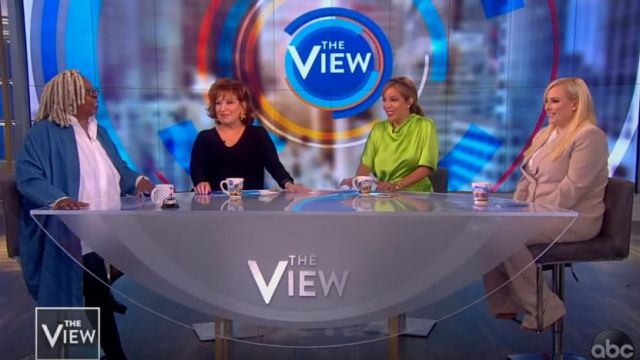 Elie tahari Aster Dou­ble Breast­ed Jack­et worn by Meghan McCain on The View February 24, 2020