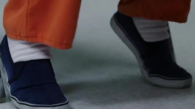 Chaussure Vans de Piper Chapman (Taylor Schilling) dans Orange es el nuevo Negro (S01E04)