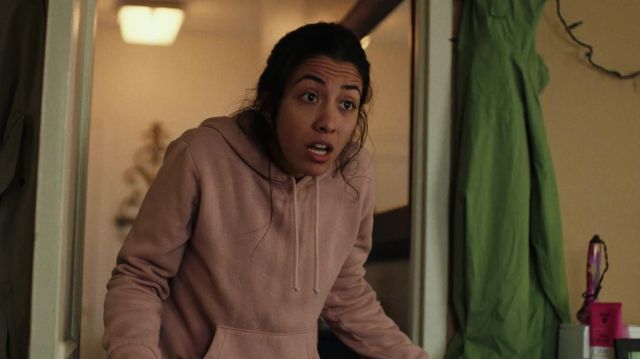Pink Hoodie of Alicia (Shyrley Rodriguez) in Knives Out