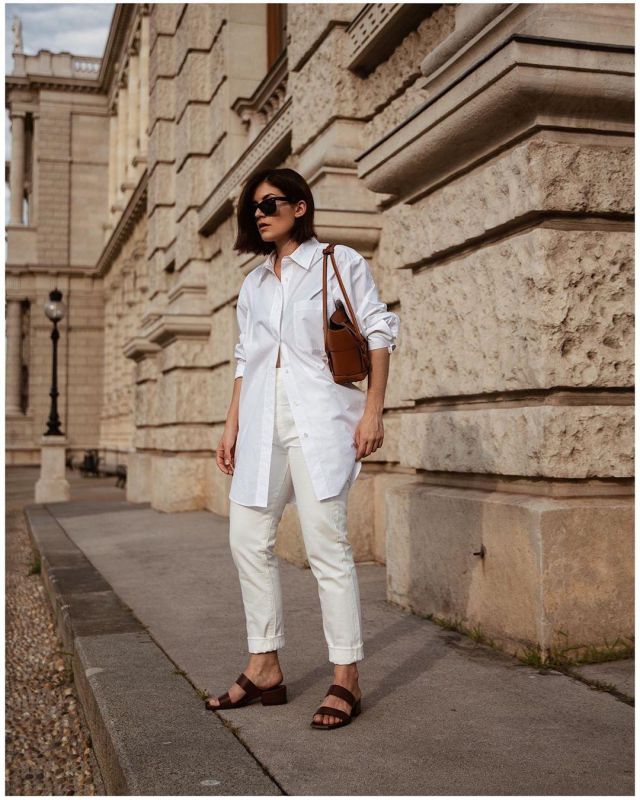 White Blouse of Carola Pojer on the Instagram account @carolapojer