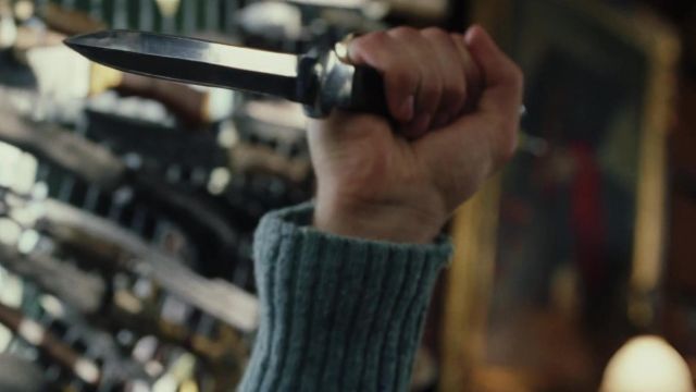 Knife of Ransom Drysdale (Chris Evans) in Knives Out