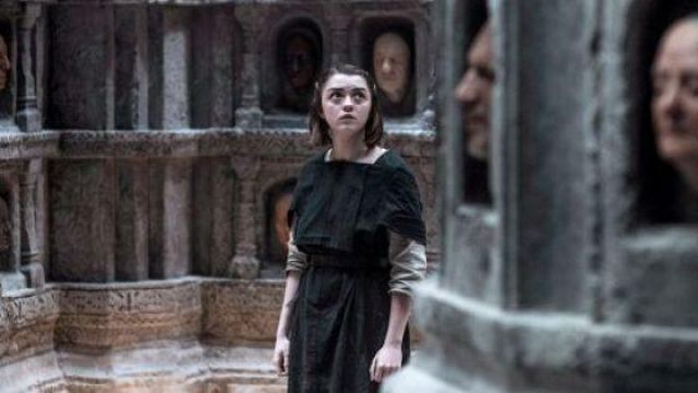 Faceless Man Dress worn by Arya Stark (Maisie Williams) in Game of Thrones (S05E06)