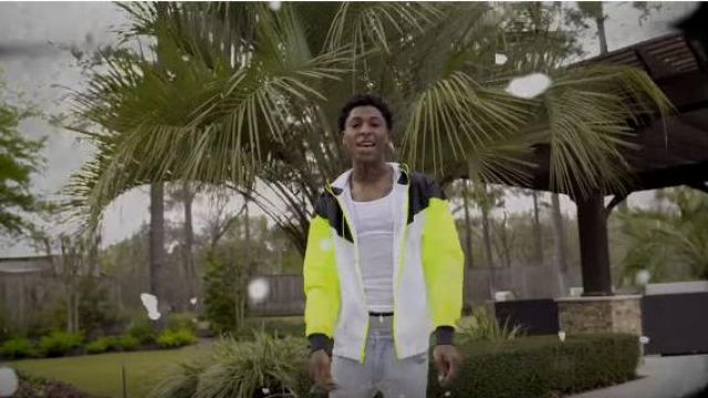 Nike Mul­ti­colour 'Win­drun­ner' Jack­et of YoungBoy Never Broke Again in the music video YoungBoy Never Broke Again - Ten Talk [Official Music Video]