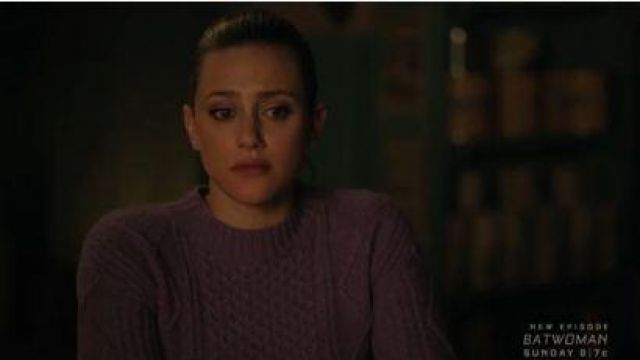 Pur­ple Ca­ble-Knit Sweater worn by Betty Cooper (Lili Reinhart) in Riverdale Season 4 Episode 15