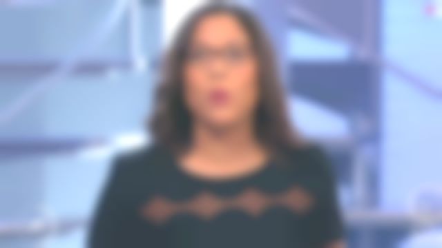 Les 7 Vies De Lea Karine La robe courte noire de Karine Baste-Regis dans Télématin le 06.03.2020