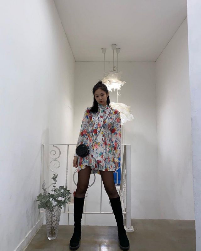 High-neck Flo­ral-print Pleat­ed-front Crepe Dress of Jennie Kim on the Instagram account @jennierubyjane