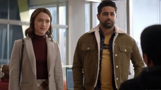 Cor­duroy Jack­et worn by Rakesh (Suraj Sharma) in God Friended Me Season 2 Episode 16