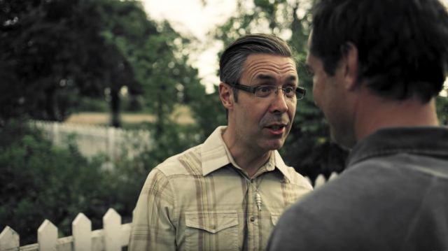 Chemise à carreaux portée par Paddy Considine comme on le voit dans La Troisième Journée (Saison 1)