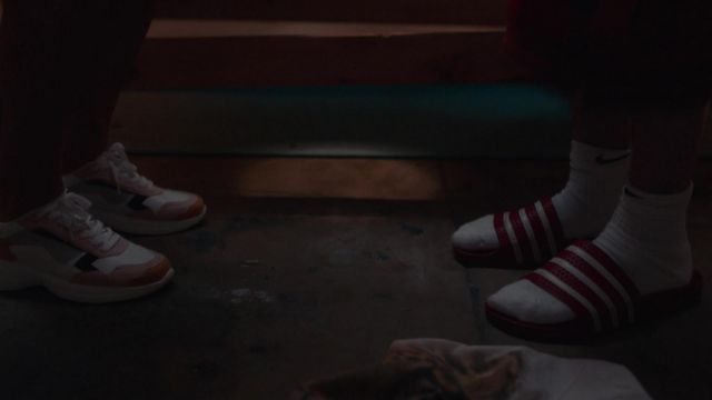 Calcetines nike blancos usados por Dave (Lil Dicky) como se ve en Dave (S01E03)