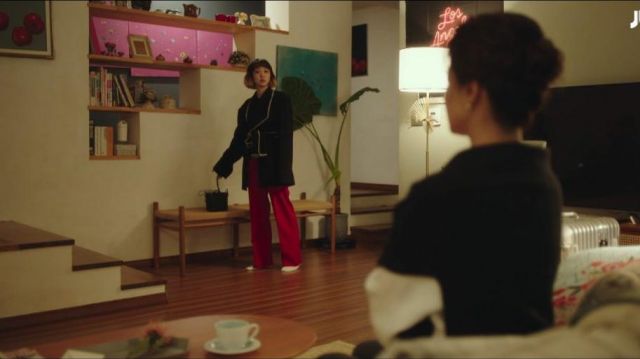 Wool Jack­et with White Stitch Trim worn by Jo Yi Seo (Kim Da-mi) in Itaewon Class Episode 6